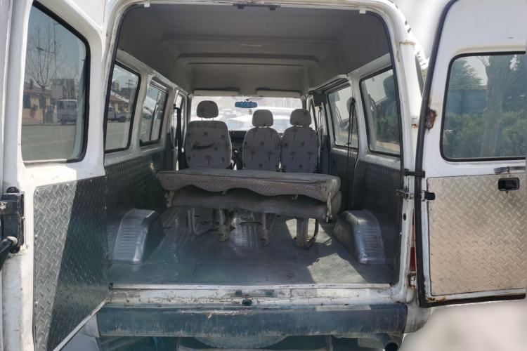 Used Ford Classic Transit 2013 2.8T Diesel Van Short Wheelbase Mid-Roof Model JX493ZLQ3A Trunk