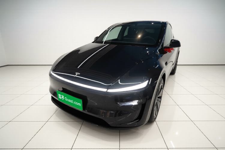 Used Tesla Model Y 2025 Rear-Wheel-Drive Version