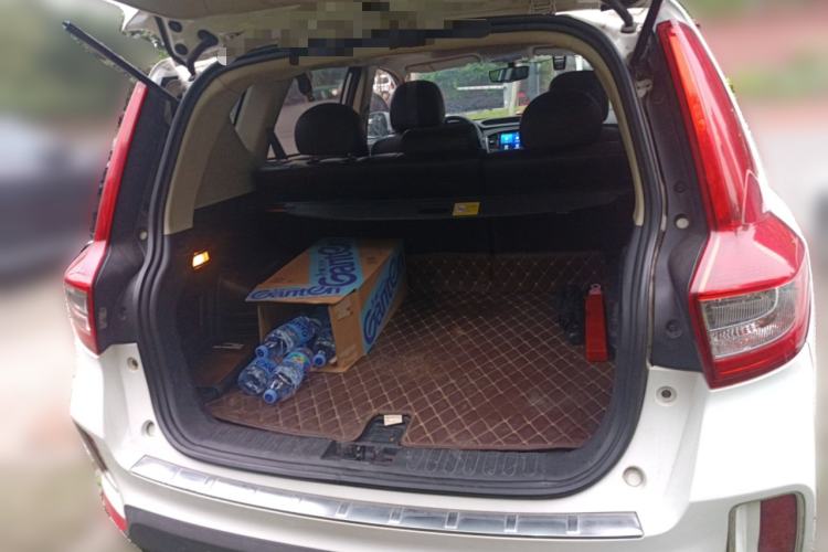 Used Geely Auto Vision X6 2016 1.3T CVT Flagship Model
