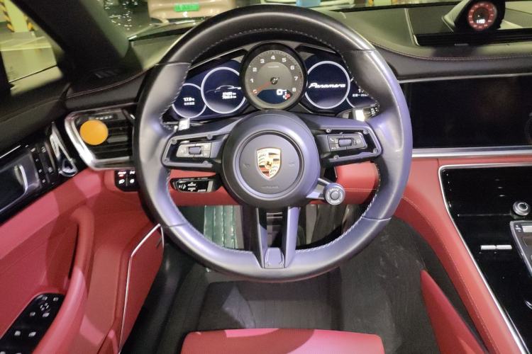 Used Porsche Panamera 2023 Facelifted Panamera 2.9T Platinum Edition
