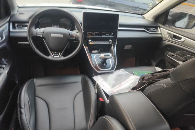 Used Haval M6 2021 PLUS 1.5T DCT Luxury Smart Connectivity Model
