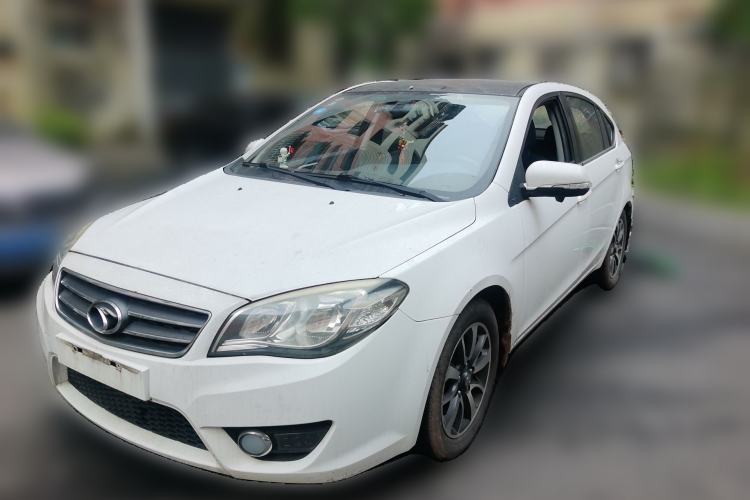 Used Soueast V6 Lingshi 2014 1.5L Manual Luxury Edition for Women