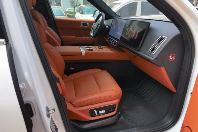 Used Li Auto L7 2023 Max model
