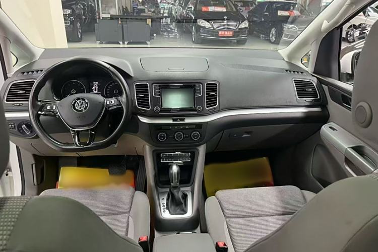 Used Volkswagen Sharan 2016 380TSI Comfort Edition 7-Seater
