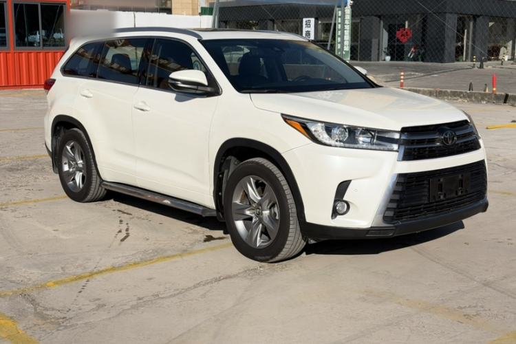 Used Toyota Highlander 2018 2.0T Four-Wheel Drive Prestige Version 7 Seats China V Emission Standard