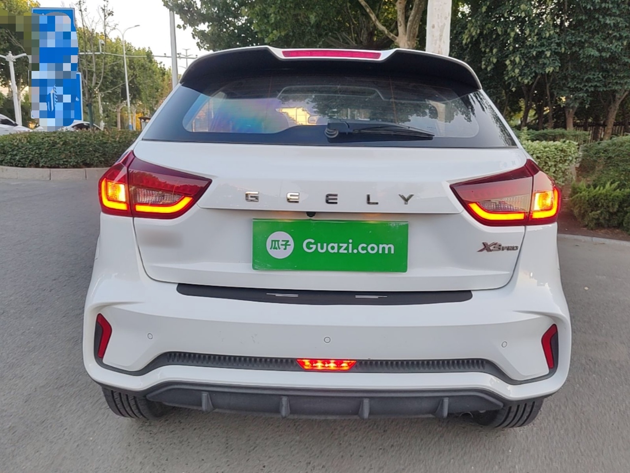 Geely Auto Vision X3 2021 PRO 1.5L CVT Deluxe Model — снимка 5