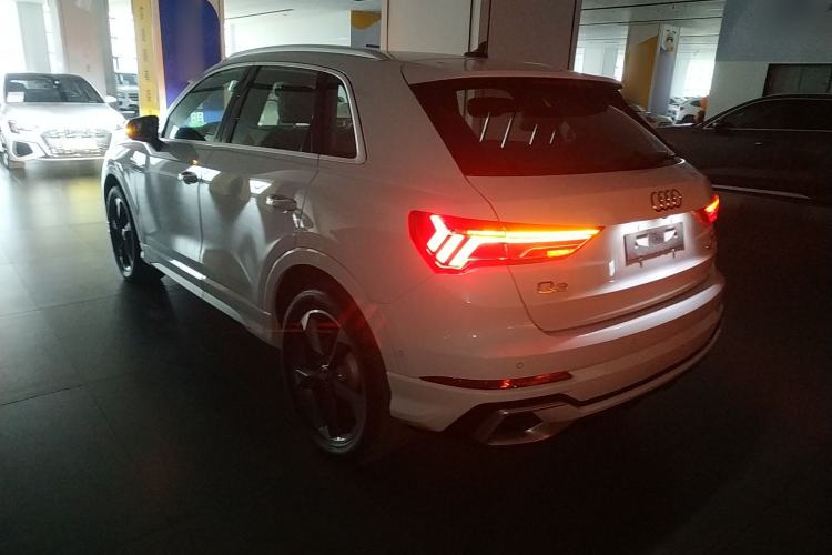 Used Audi Q3 2024 35 TFSI Fashion Dynamic Edition
