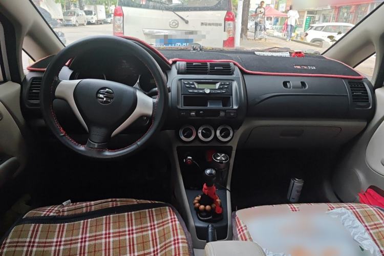 Used Everus S1 2014 1.3L Manual Comfort Edition