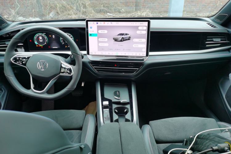 Used Volkswagen Passat 2025 Pro 380TSI Starry Dragon Luxury Edition
