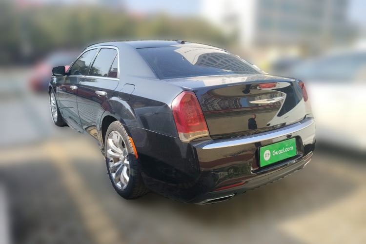 Used Chrysler 300C 2014 3.0L Excellence Edition
