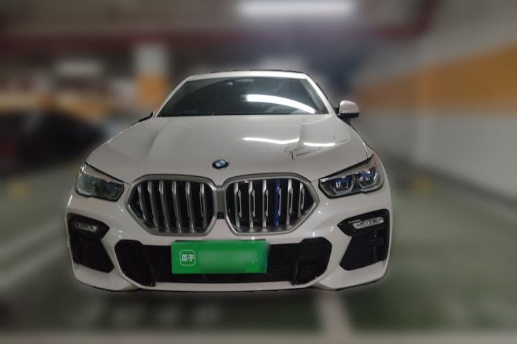 Used BMW X6 2021 xDrive40i Luxury Model with M Sport Package
