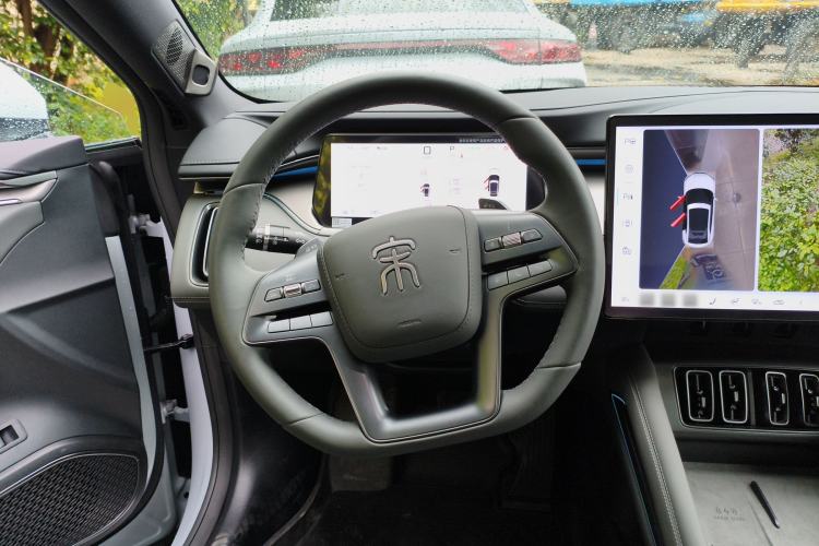 Used BYD Song L EV 2025 Intelligent Driving Version 662 km LiDAR Excellence Edition
