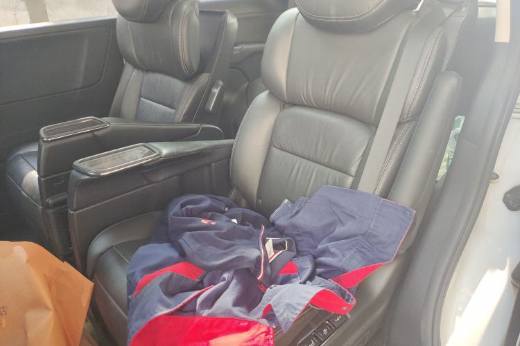 Used Honda Elysion 2016 2.4L Supreme Edition Left Rear Seat