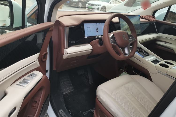 Used BYD Xia 2025 DM-i 1.5T 100km Leading Model
