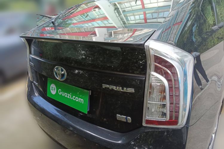 Used Toyota Prius 2012 1.8L Luxury Edition
