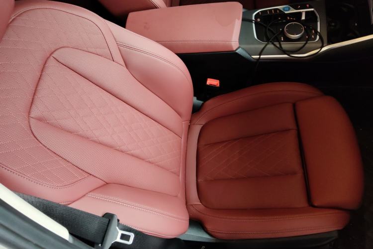 Used BMW i3 2025 eDrive 35 L
