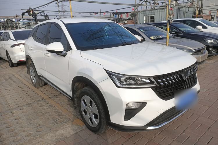 Used Wuling Alvez 2022 1.5L Manual Free-Style Model
