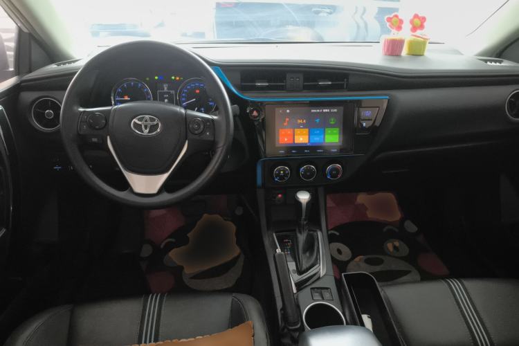 Used Toyota Levin 2018 185T CVT Luxury Edition China V Standard Center Console