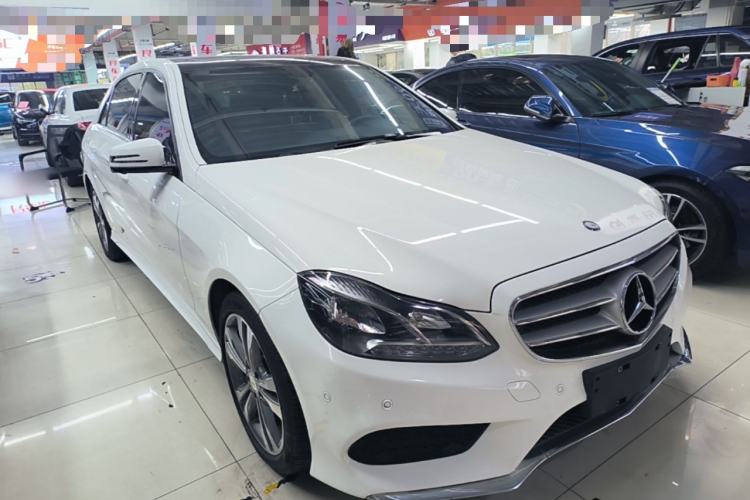Used Mercedes-Benz E-Class 2015 E 260 L Sport Edition Front Right 45 Deg