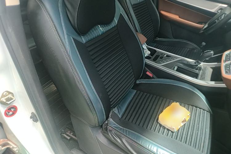 Used Geely Auto Vision X6 2018 1.4T CVT 4G Connected Flagship Edition
