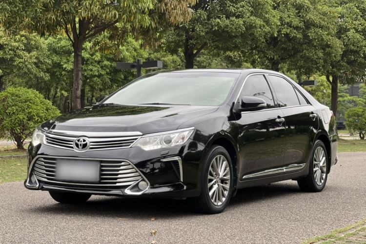 Used Toyota Camry 2016 2.5G 10th Anniversary Deluxe Navigation Edition