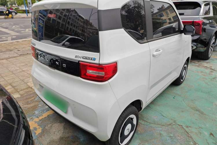 Used Wuling Hongguang MINIEV 2022 Easy Version Lithium Iron Phosphate