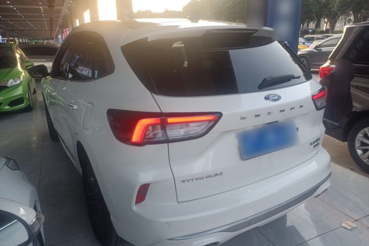 Used Ford Escape 2020 EcoBoost 245 Four-Wheel Drive Luxury Edition