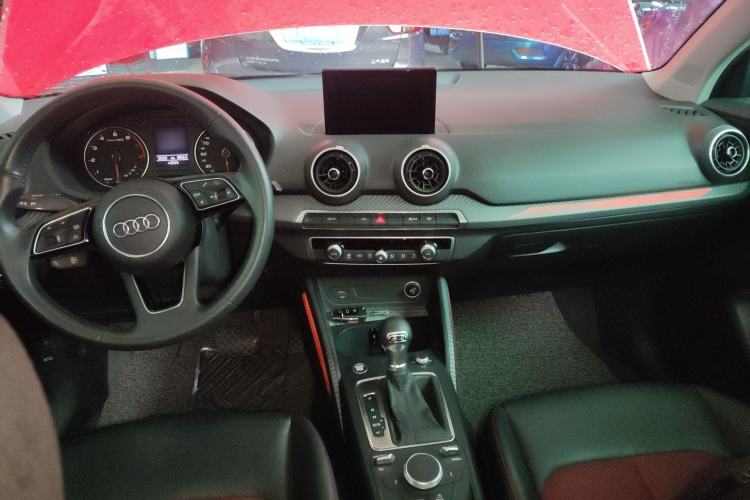 Used Audi Q2L 2020 35 TFSI Fashion Dynamic Model
