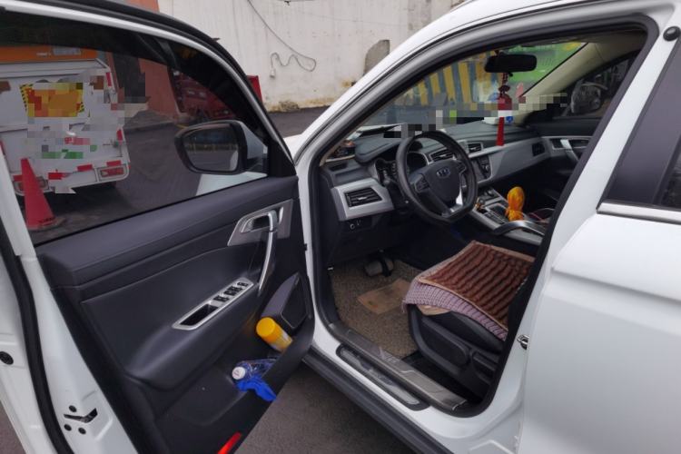 Used Geely Auto Emgrand X7 Sport 2016 1.8TD Automatic ZhiShang Model