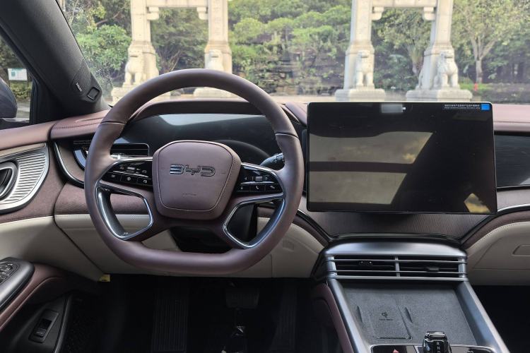 Used BYD Seal 2023 DM-i 1.5T 200km Flagship Model
