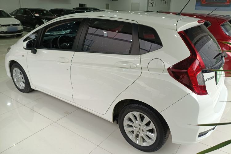 Used Honda Fit 2018 1.5L CVT Comfort Sunroof Version
