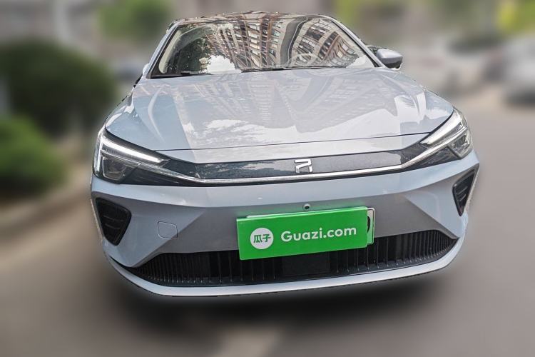 Used Rising ER6 2020 620 km Smart Edition
