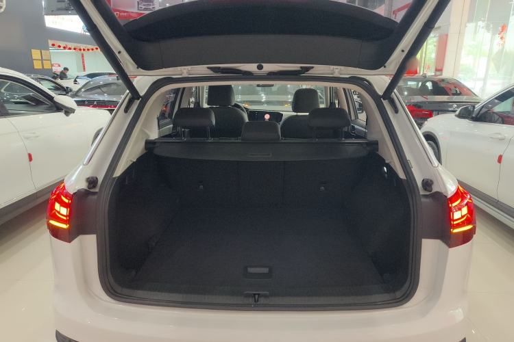 Used Volkswagen Tayron 2021 330TSI Two-Wheel Drive 30th Anniversary Edition
