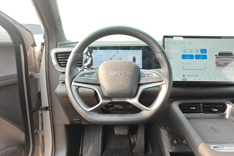 Used BYD Sealion 06 New Energy 2025 Model EV 520 Navigation Edition Steering Wheel