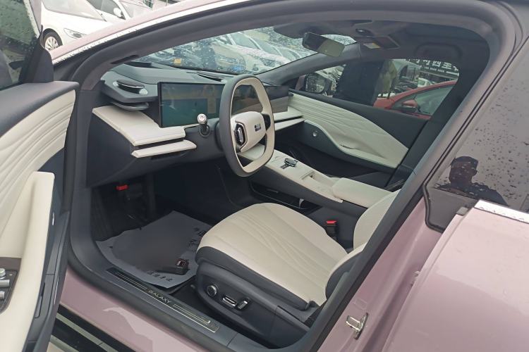 Used Geely Galaxy E8 2024 550 km Range Rear-Drive MAX
