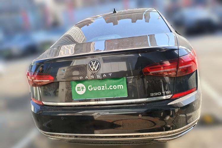 Used Volkswagen Passat 2020 Revised Version 330TSI Luxury Edition China VI Standard Rear