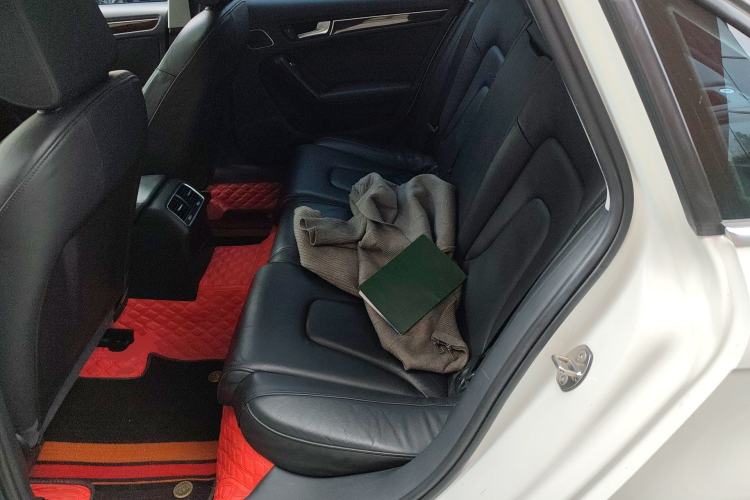 Used Audi A4L 2015 35 TFSI Automatic Comfort Model Left Rear Seat