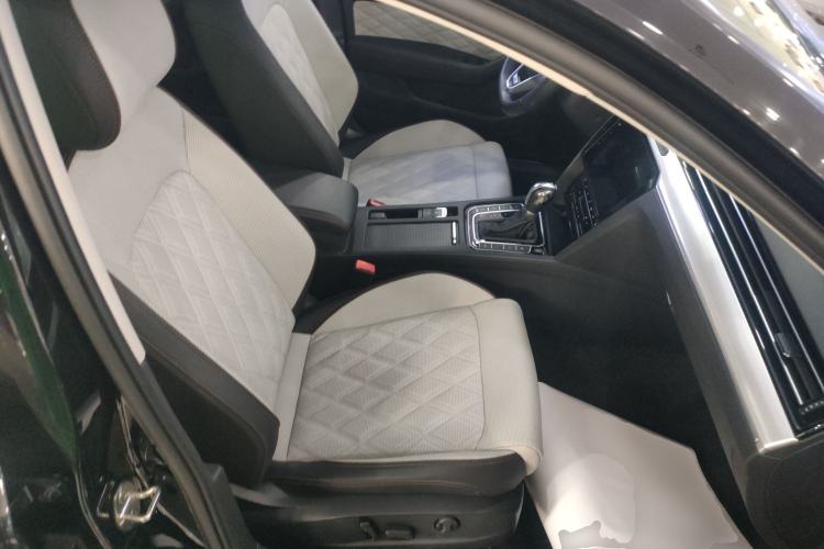 Used Volkswagen Magotan 2023 2 Million Units Limited-Edition 380TSI DSG Flagship Version