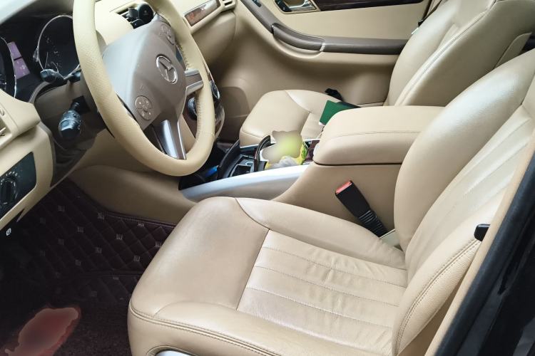 Used Mercedes-Benz R-Class 2007 R 500 L 4MATIC
