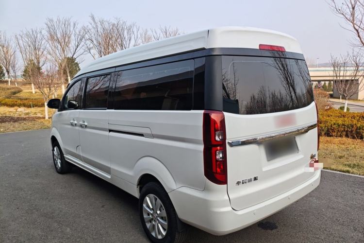 Used Jinbei Gold Hiace 2021 1.5L Passenger Vehicle Engineering Lion 5-Seater
