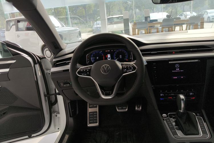 Used Volkswagen FAW-Volkswagen CC 2025 380TSI Striking All-Inclusive Edition Steering Wheel