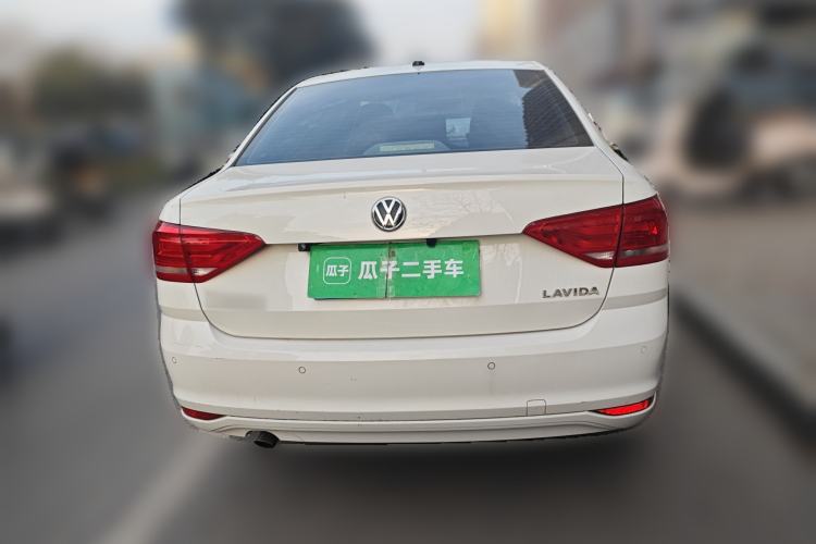 Used Volkswagen Lavida 2015 1.6L Automatic Fashion Edition