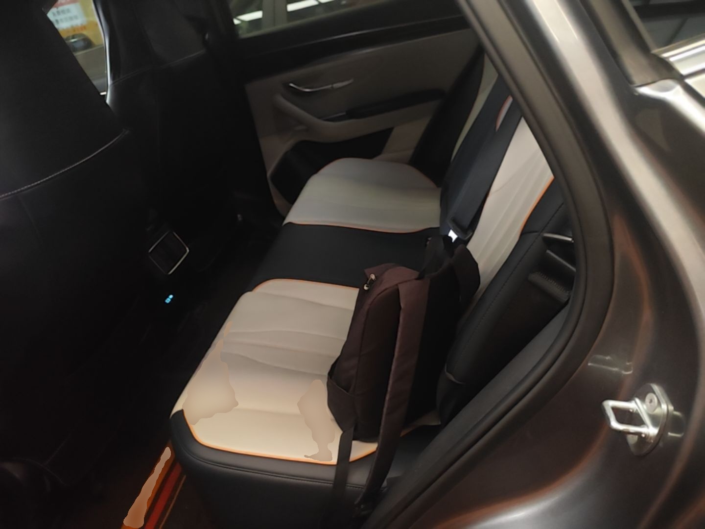 BYD Song PLUS New Energy 2024 HONOR Edition DM-i 110km Flagship Model — снимка 20
