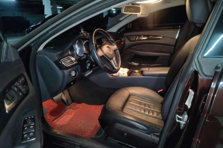 Used Mercedes-Benz CLS 2012 CLS 300 CGI Driver Seat