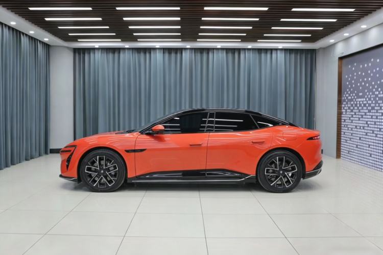 Used Avatr 06 2025 Pro Range-Extended Edition Exterior 8