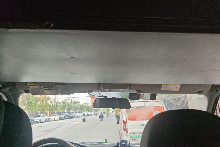 Used JMC Transit 2019 2.8T Commercial Version Short Wheelbase Mid-Roof 6-Seater China VI JX493 Headliner