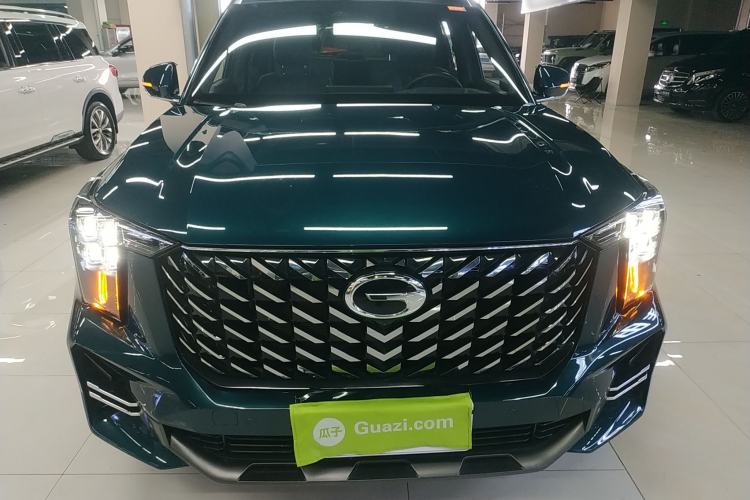 Used GAC Trumpchi GS8 2022 Flagship Series 2.0 TGDI Two-Wheel-Drive Prestige Edition (6-seater) Front