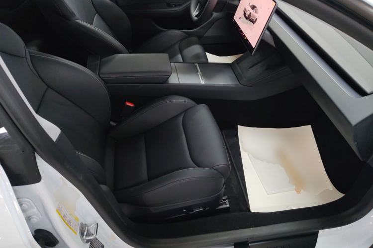 Used Tesla Model 3 2024 High-Performance All-Wheel-Drive Version