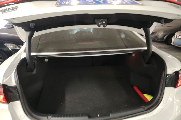 Used Mazda Atenza 2020 2.0L Blue Sky Luxury Edition
