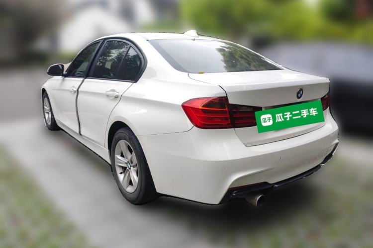 Used BMW 3 Series 2015 320i Fashion Model Rear Left 45 Deg